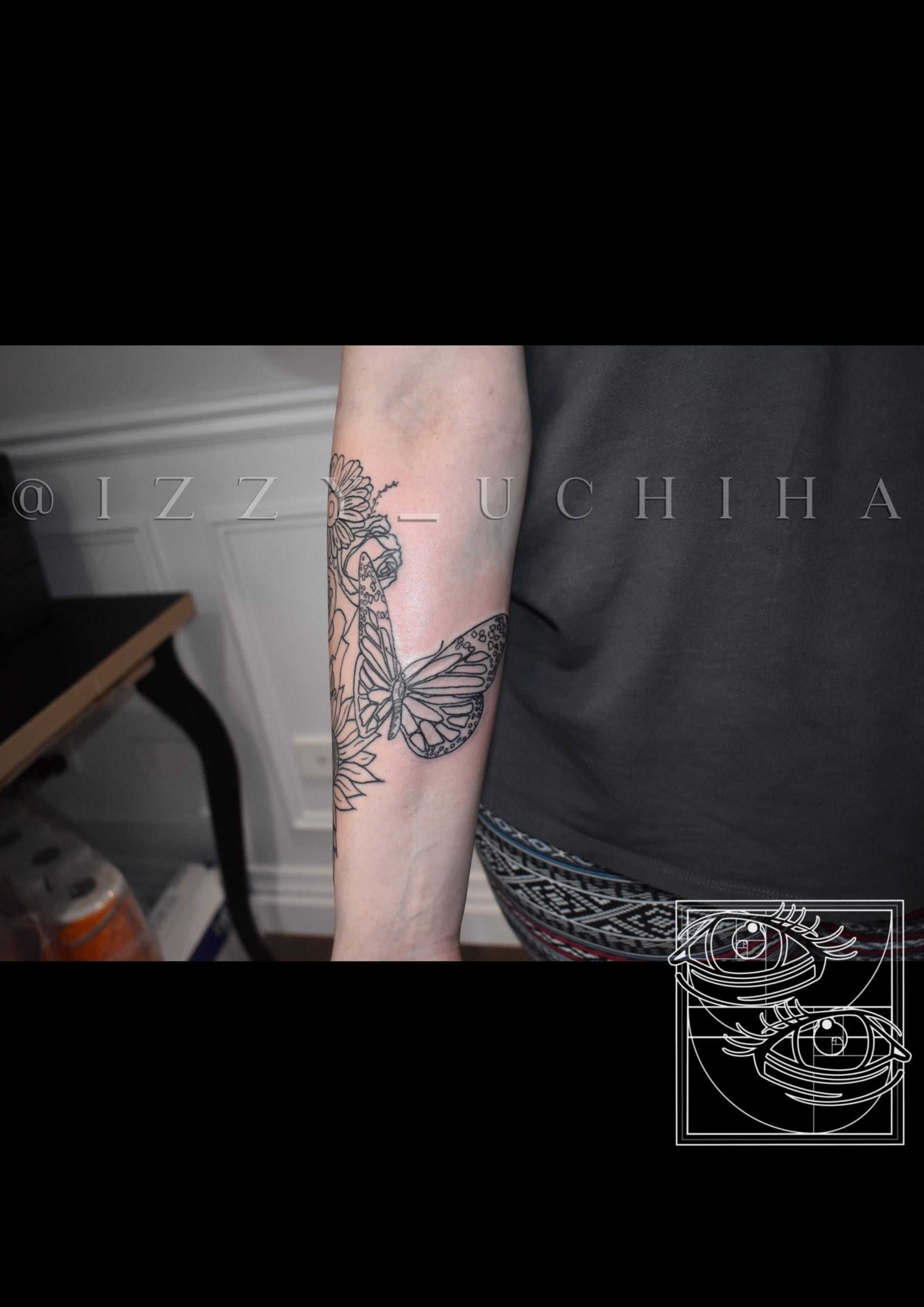 Izzy Uchiha - Flower Sleeve Butterfly Front