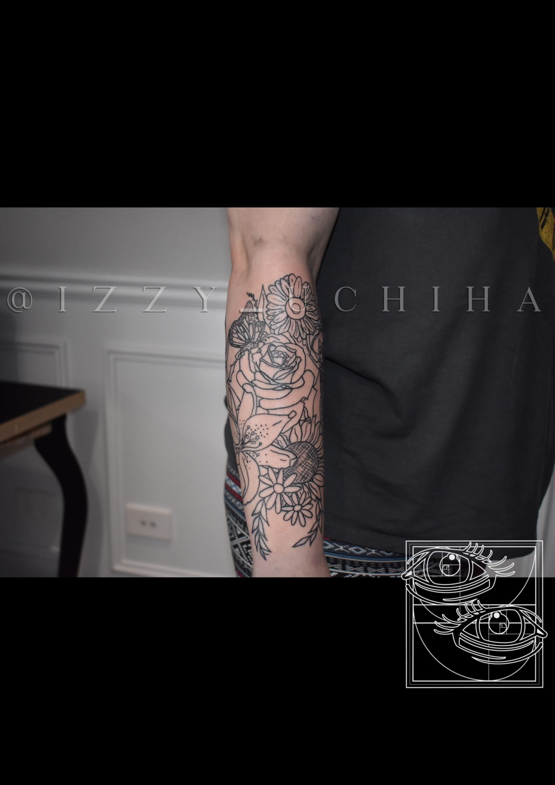 Izzy Uchiha - Flower Sleeve Front